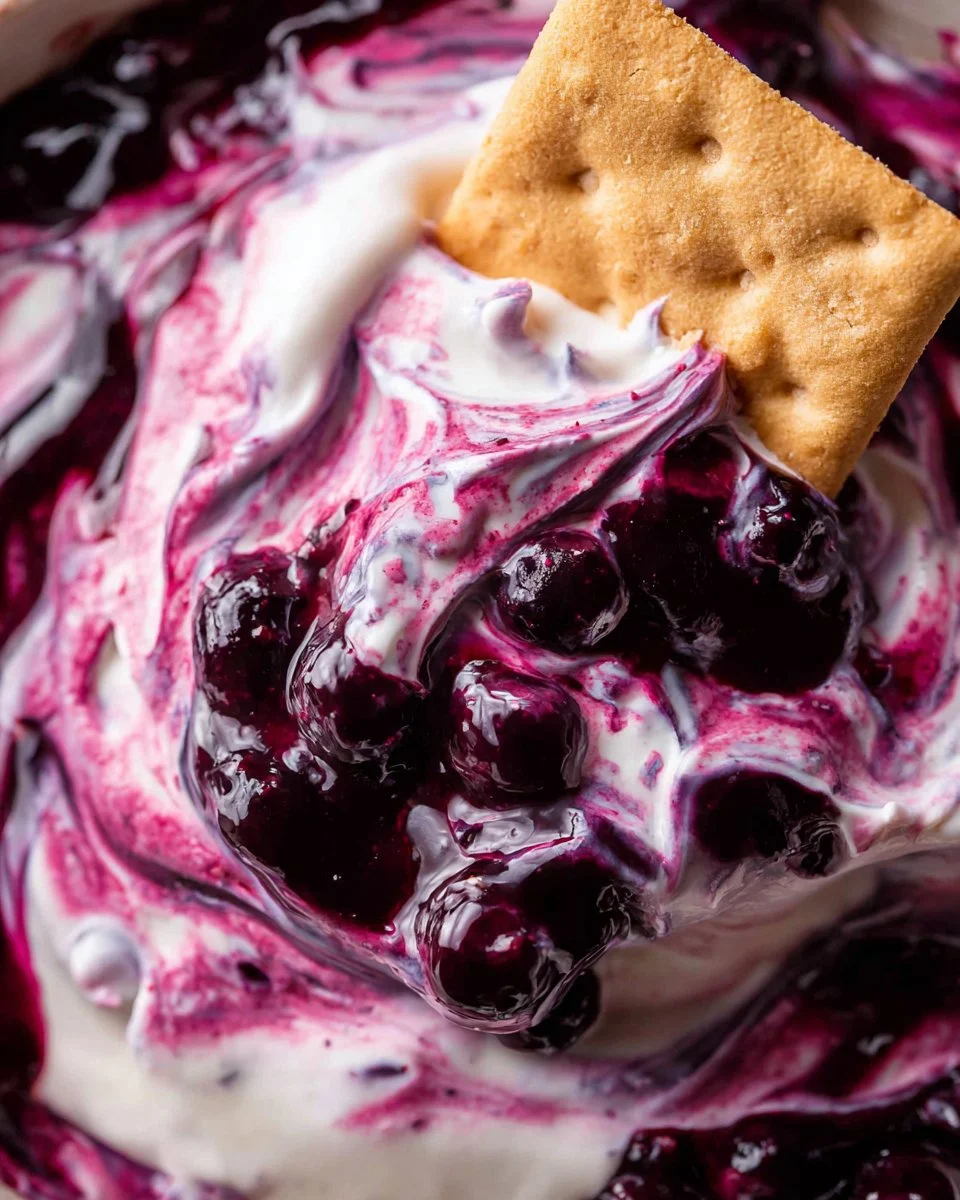 5 Minute Blueberry Cheesecake Dip